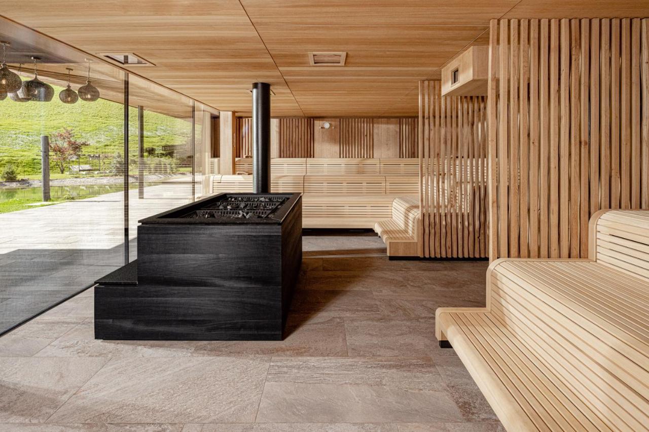 Alpine Luxury Spa Resort Schwarzenstein Lutago Eksteriør billede