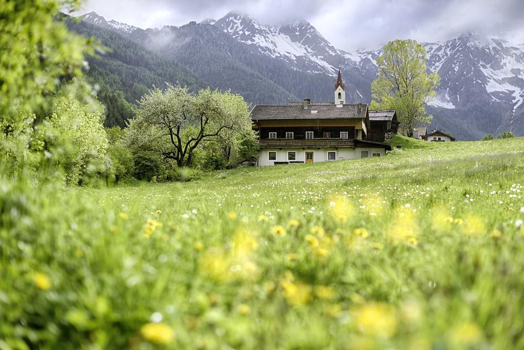 Alpine Luxury Spa Resort Schwarzenstein Lutago Eksteriør billede