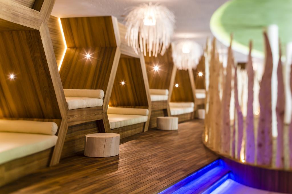 Alpine Luxury Spa Resort Schwarzenstein Lutago Eksteriør billede