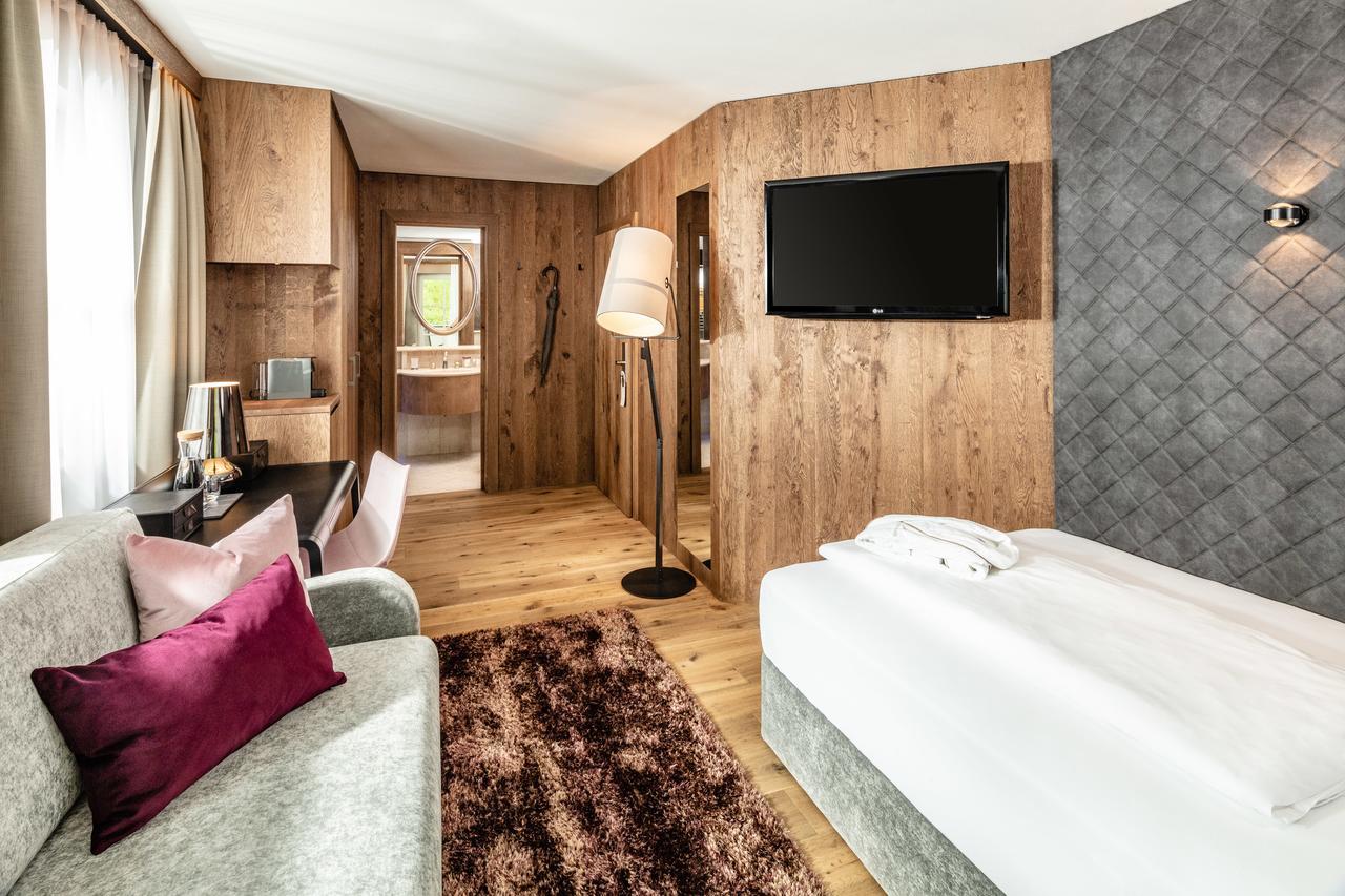 Alpine Luxury Spa Resort Schwarzenstein Lutago Eksteriør billede