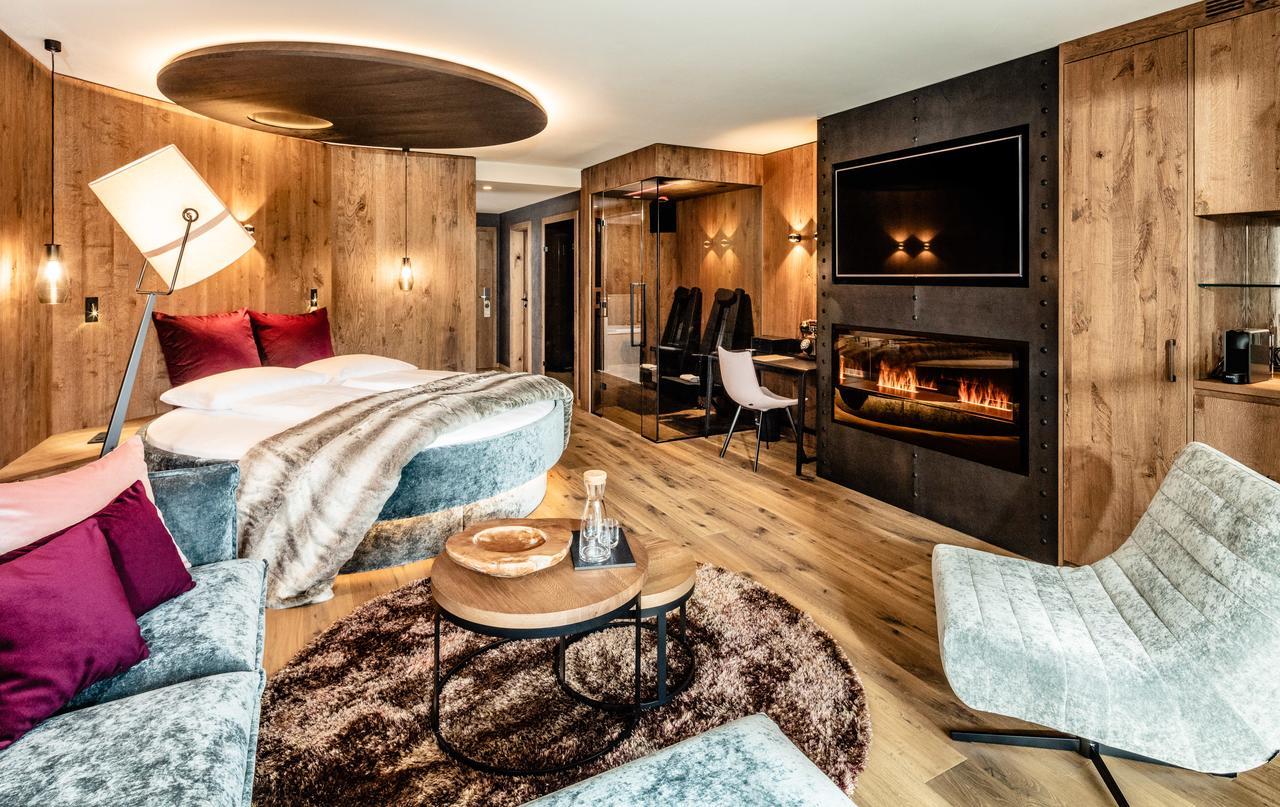 Alpine Luxury Spa Resort Schwarzenstein Lutago Eksteriør billede